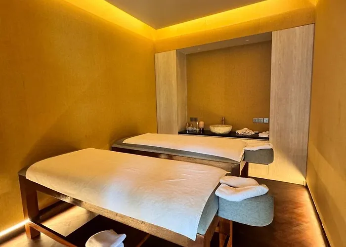 Hotel Poco Poco By Aayan